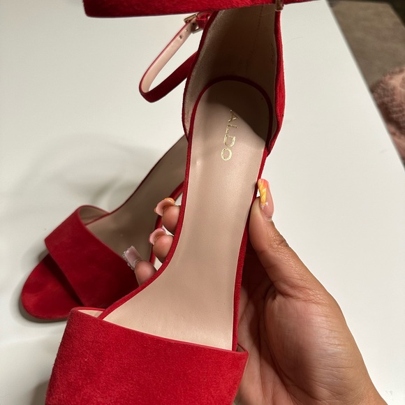 ALDO suede pumps - Picture 4 of 5